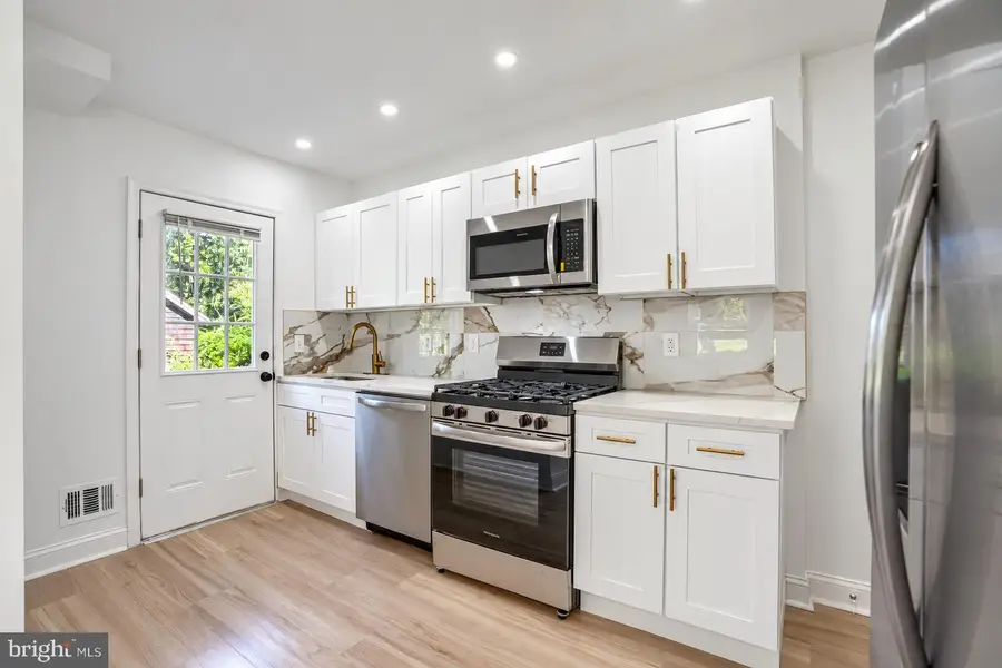 5504 Robinwood Ave, Gwynn Oak, MD 21207 - #2