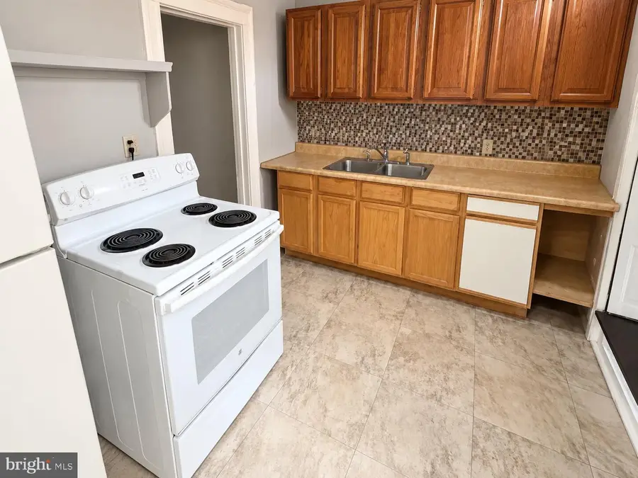 2705 Wilkens Ave, Baltimore, MD 21223 - #3