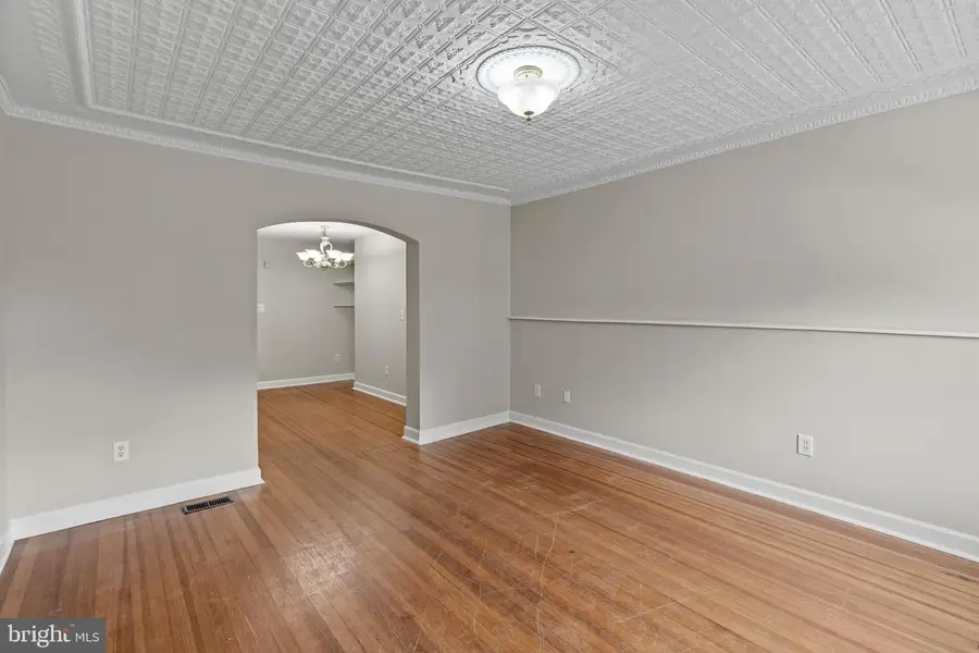 603 S Patterson Park Ave, Baltimore, MD 21231 - #3