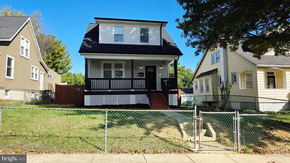 2702 Cylburn Ave, Baltimore, MD 21215 - #1
