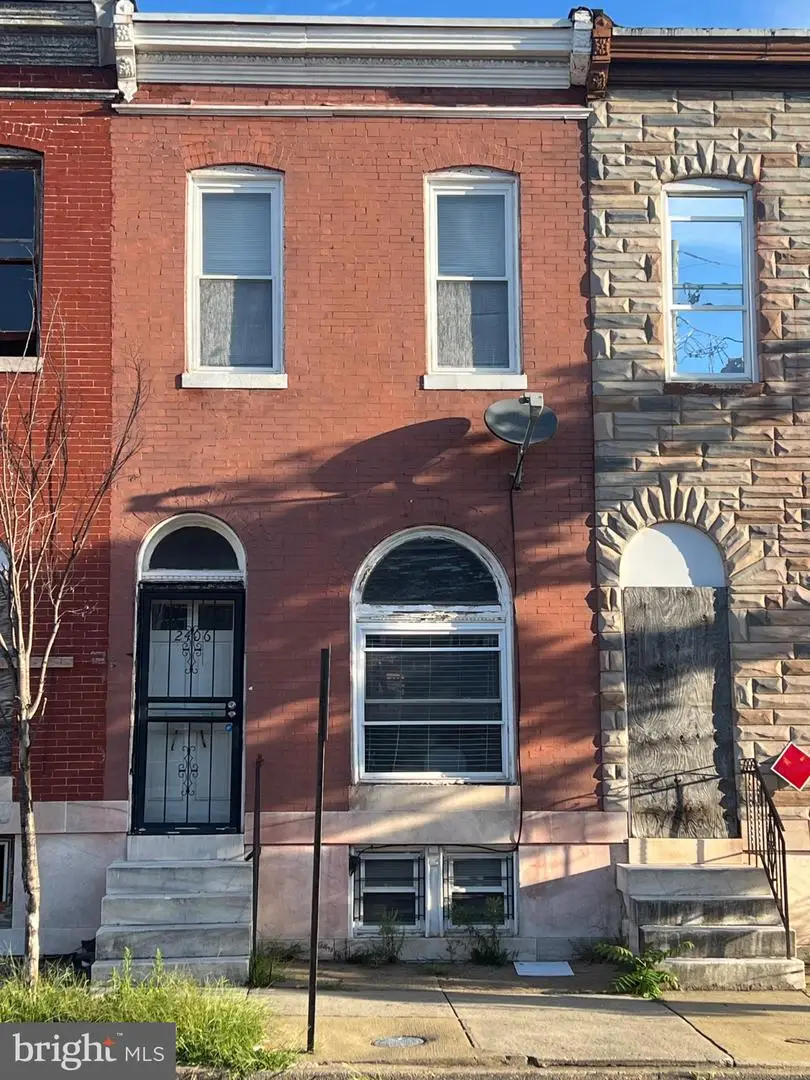 2406 E Hoffman St, Baltimore, MD 21213 - #1