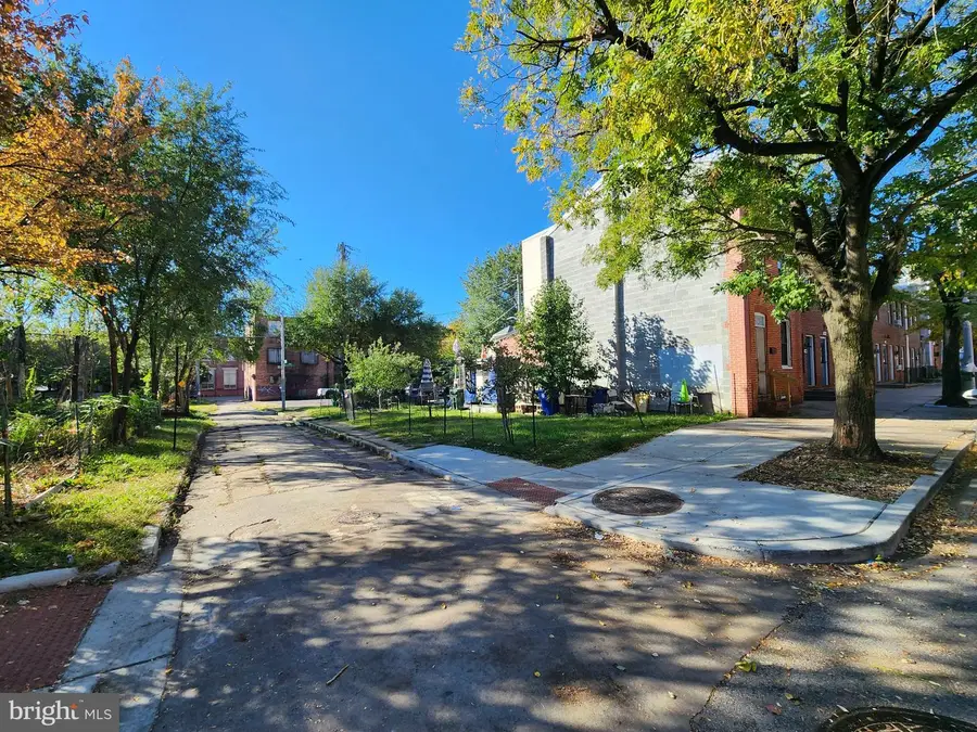1021 W Lombard St, Baltimore, MD 21223 - #3