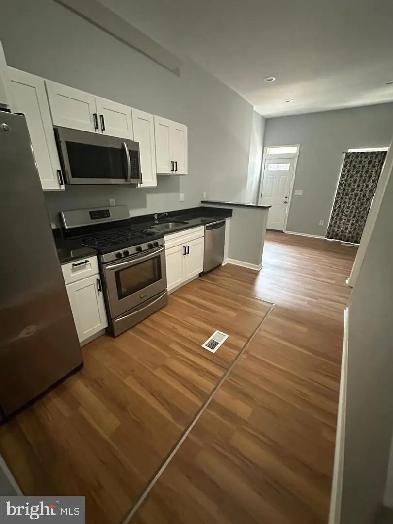 1332 W Lafayette Ave, Baltimore, MD 21217 - #3
