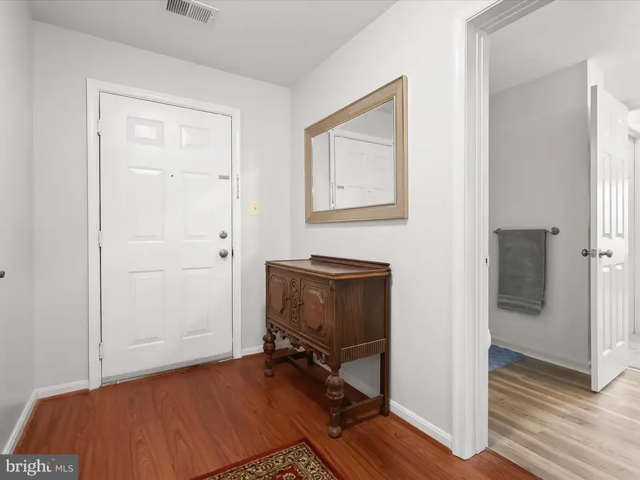 8811 Stone Ridge Cir #201, Baltimore, MD 21208 - Image #2