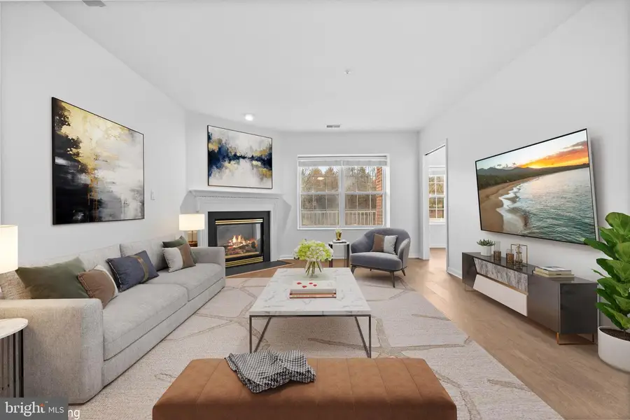 405 Plumbridge Ct #204, Lutherville Timonium, MD 21093 - Image #2