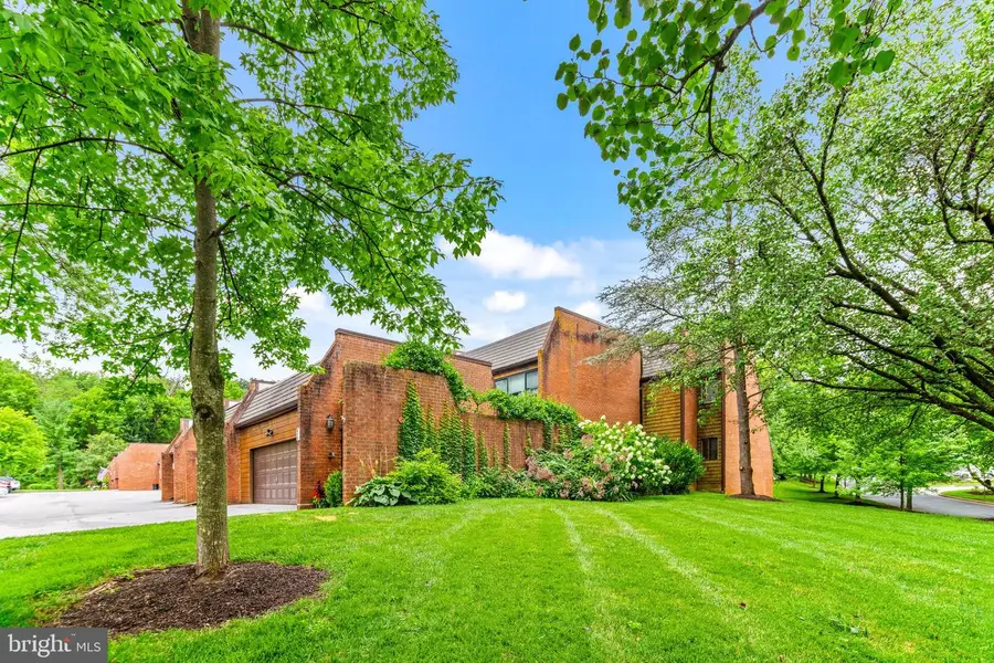 2 Coldwater Ct, Towson, MD 21204 - Image #3