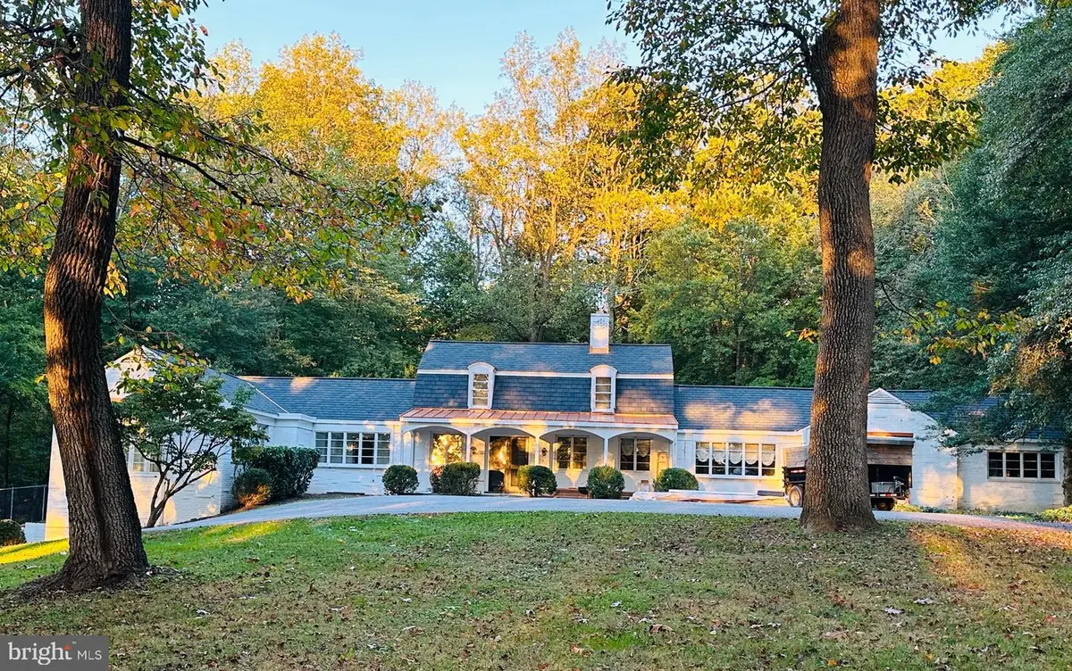 7 Caveswood Ln, Owings Mills, MD 21117 - Image #1