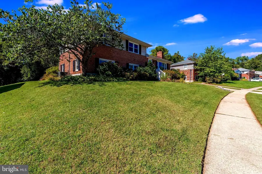 116 Hollow Brook Rd, Lutherville Timonium, MD 21093 - Image #3