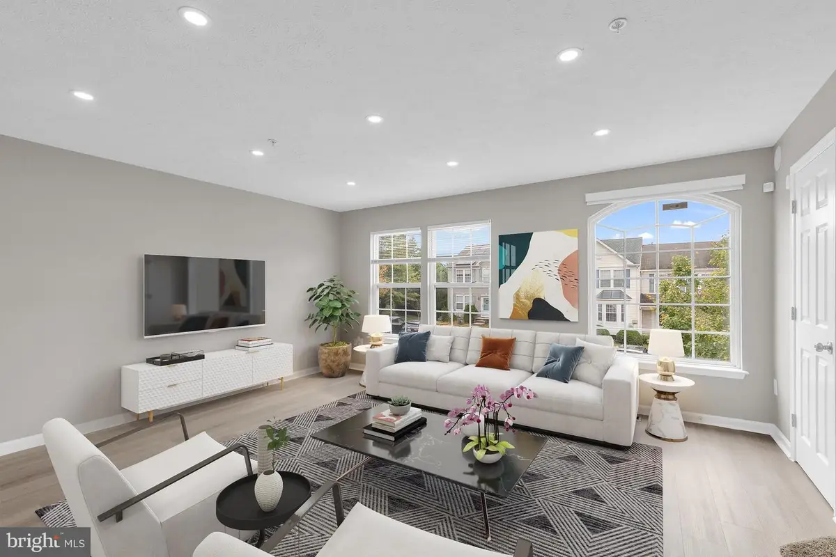 118 Oliver Heights Rd, Owings Mills, MD 21117 - Image #1