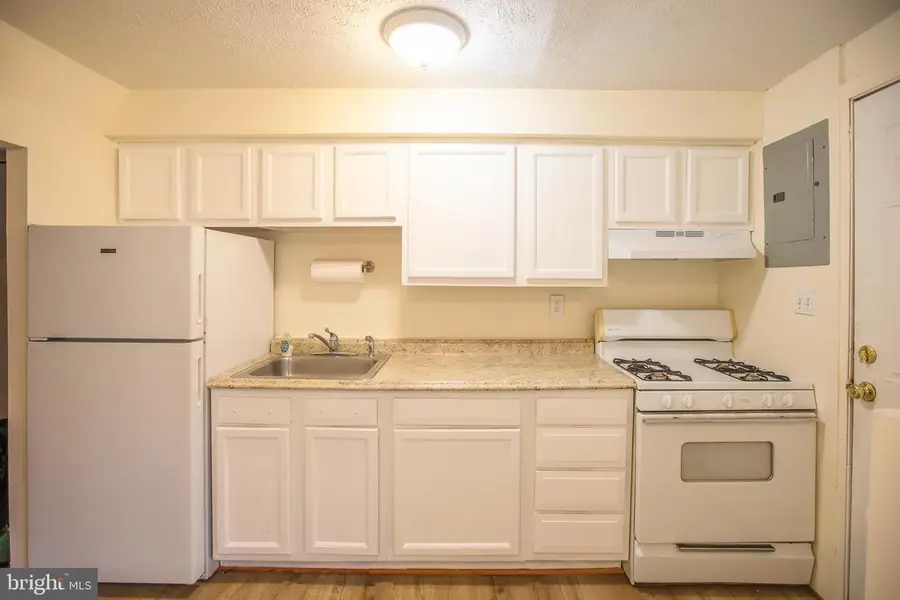 2127 Jasmine Rd, Dundalk, MD 21222 - #2