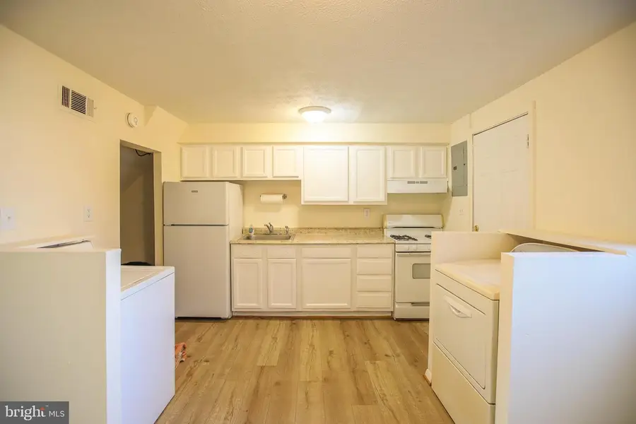 2127 Jasmine Rd, Dundalk, MD 21222 - #3