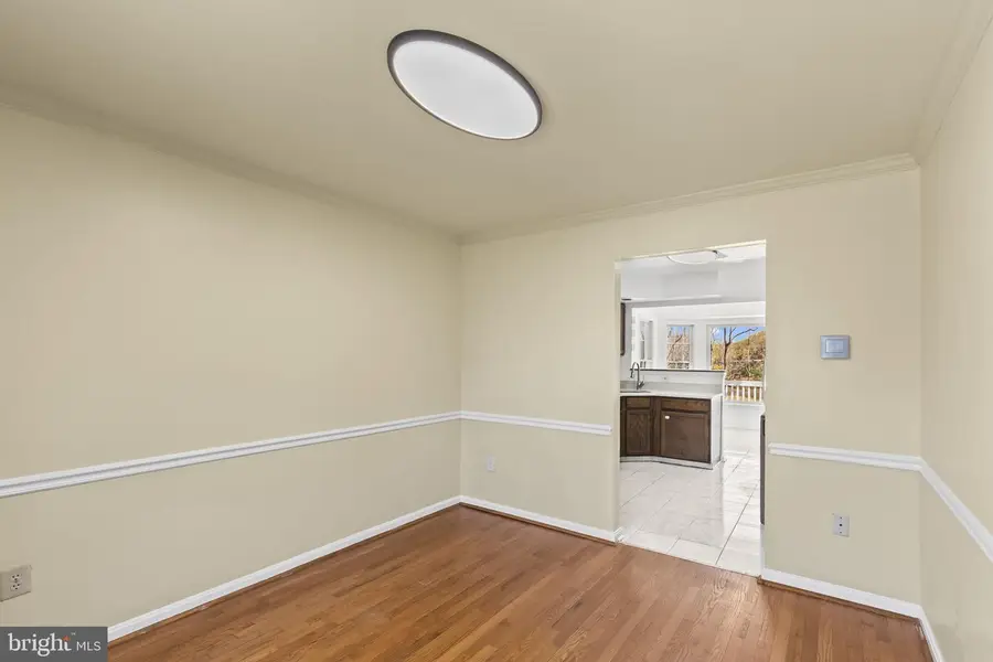 8802 Falcon Ridge Dr, Randallstown, MD 21133 - Image #3