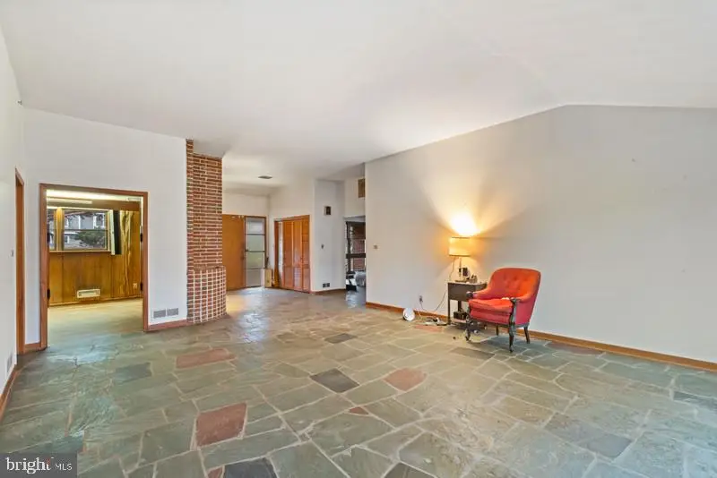 8308 Marcie Dr, Baltimore, MD 21208 - Image #3