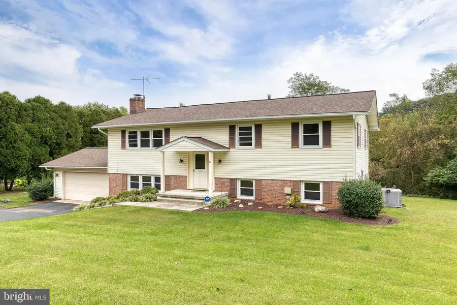 1213 Brook Hollow Rd, Hampton, MD 21286 - Image #2