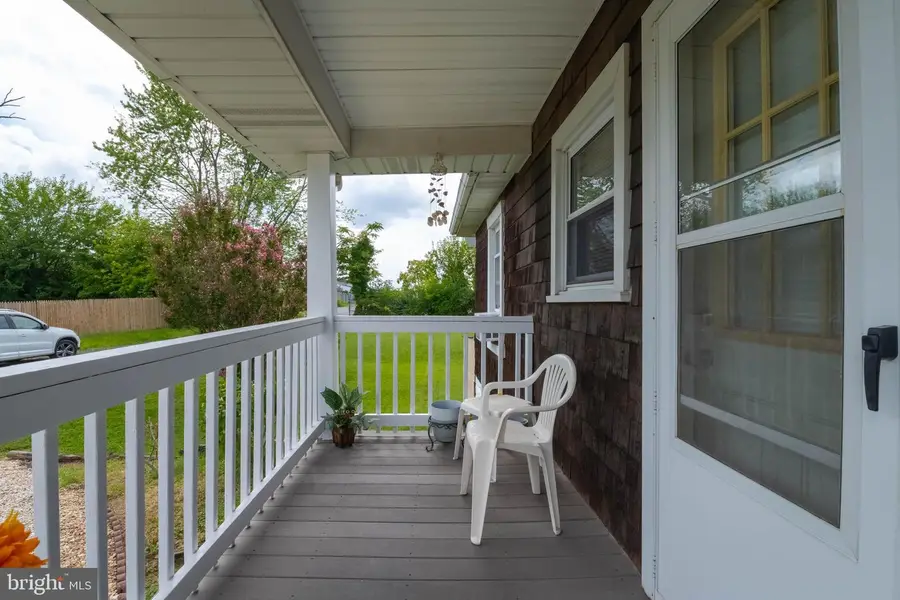 202 N Essex Ave, Essex, MD 21221 - Image #3