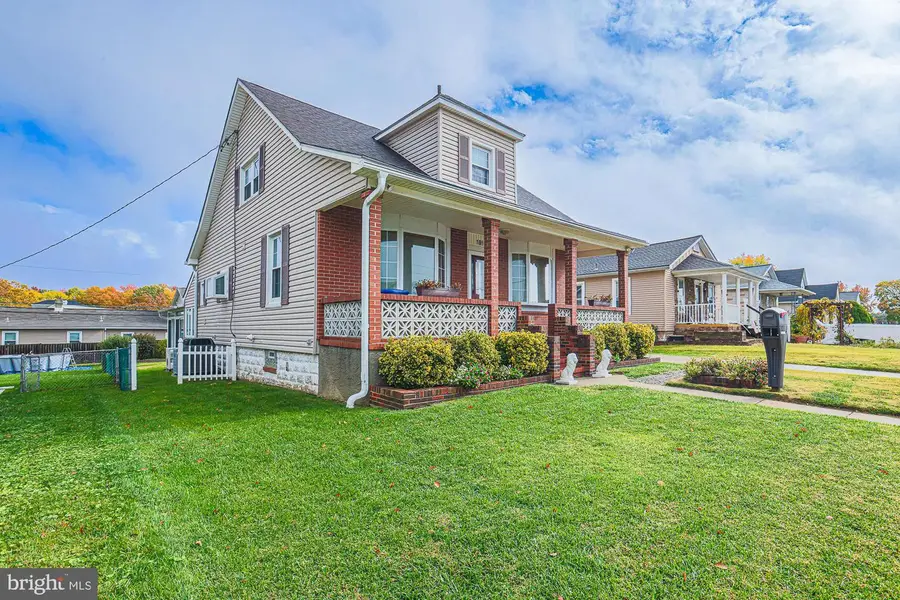 109 Stuart St, Essex, MD 21221 - Image #3