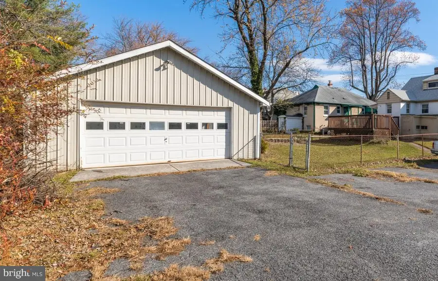 210 Mchenry Ave, Pikesville, MD 21208 - Image #3