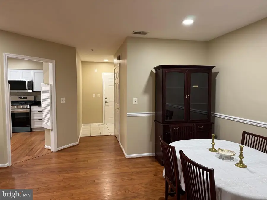 12105 Tullamore Ct #204, Lutherville Timonium, MD 21093 - Image #2
