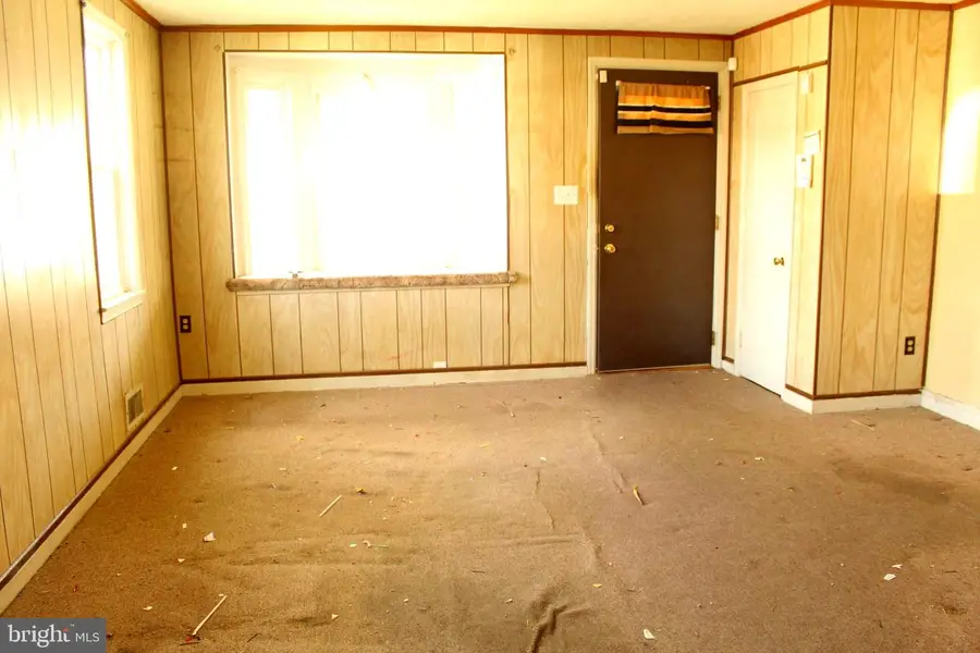 8401 Kavanagh Rd, Dundalk, MD 21222 - Image #2