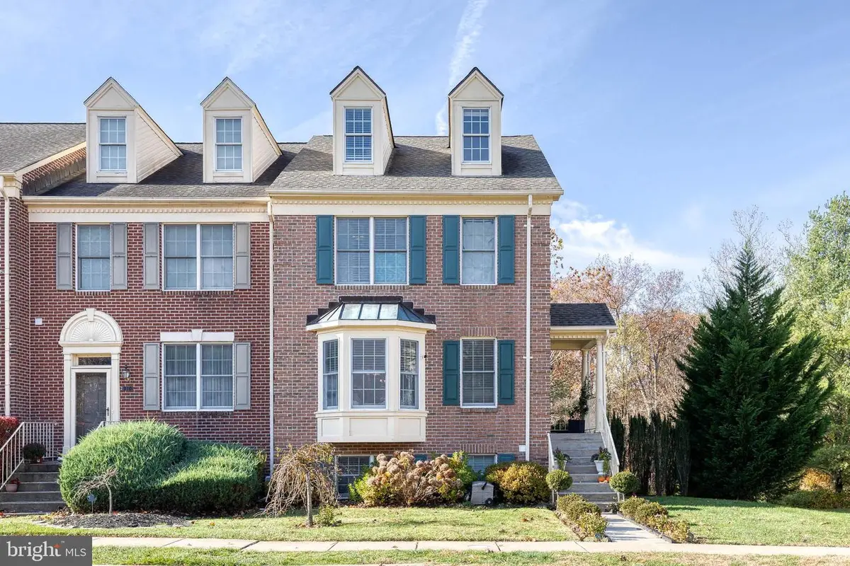 912 Hidden Moss Dr, Cockeysville, MD 21030 - Image #1
