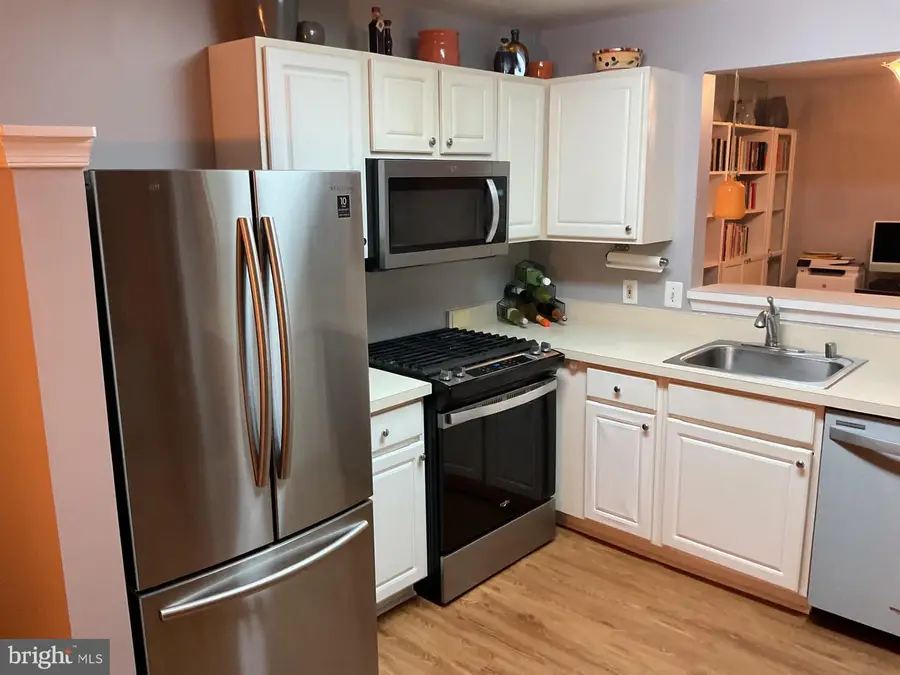 8815 Stone Ridge Cir #101, Pikesville, MD 21208 - Image #2