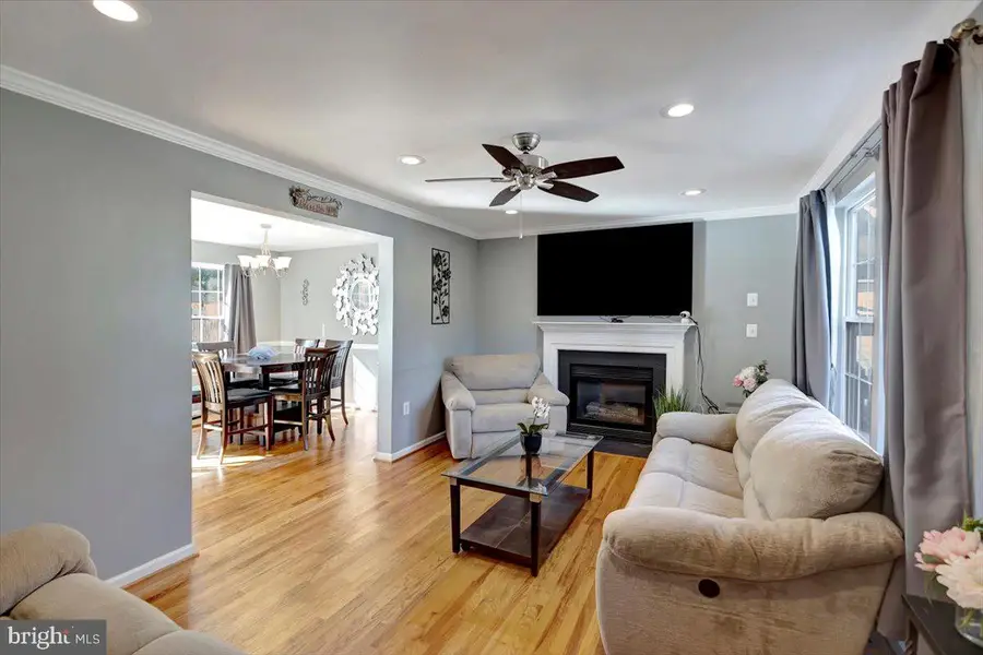 602 Laurel Hill Ln, Catonsville, MD 21228 - Image #3