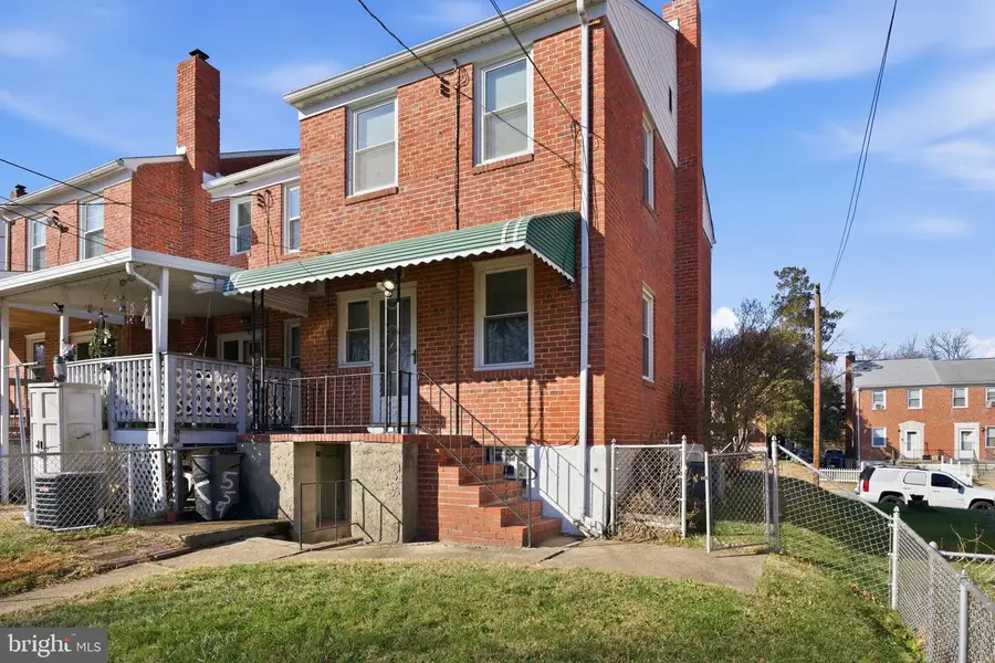 559 Welbrook Rd, Baltimore, MD 21221 - #3