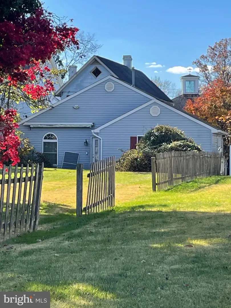 1807 Sutton Ave, Baltimore, MD 21227 - Image #2