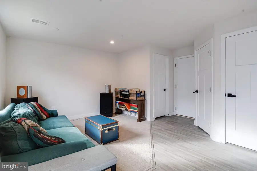 6222 Islington St, Middle River, MD 21220 - Image #2