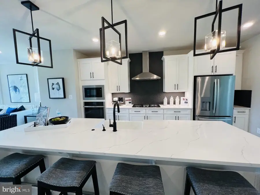 246 Hickory Hollow Ct, Cockeysville, MD 21030 - Image #3