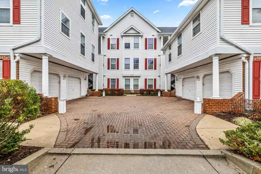16 Hawk Rise Ln #204, Owings Mills, MD 21117 - Image #2