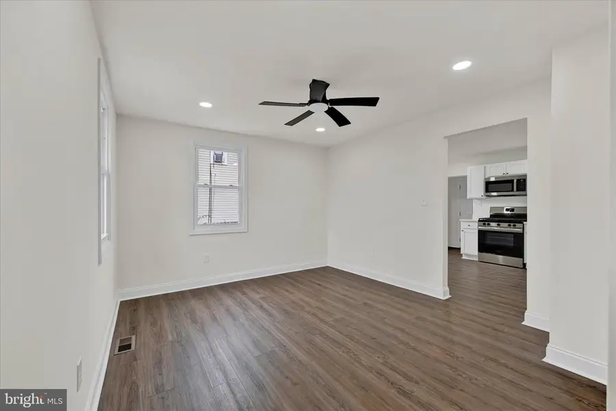 60 Del Rio Rd, Baltimore, MD 21222 - Image #2