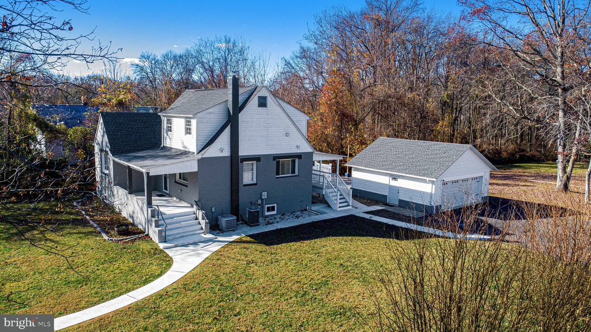 518 Wampler Rd, Middle River, MD 21220 - Image #1