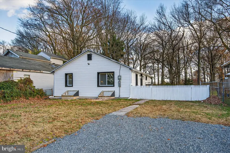 7631 Old Battle Grove Rd, Baltimore, MD 21222 - Image #3