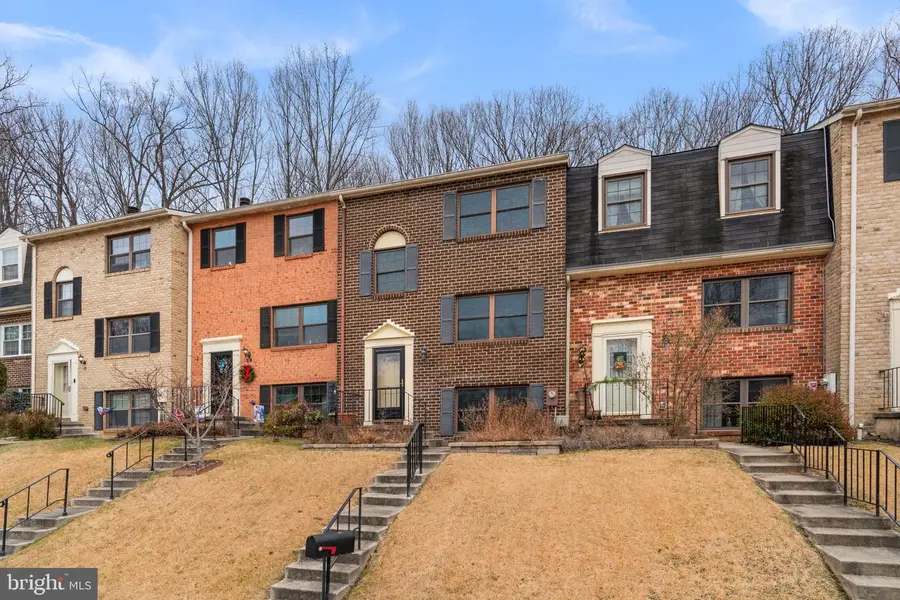 23 Oak Shadows Ct, Baltimore, MD 21228 - Image #2