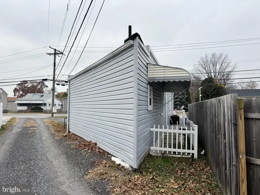 201 Mace Ave, Essex, MD 21221 - Image #3