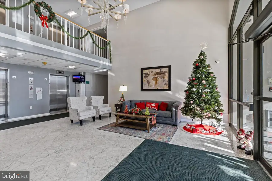 1 Smeton Pl #402, Towson, MD 21204 - Image #3