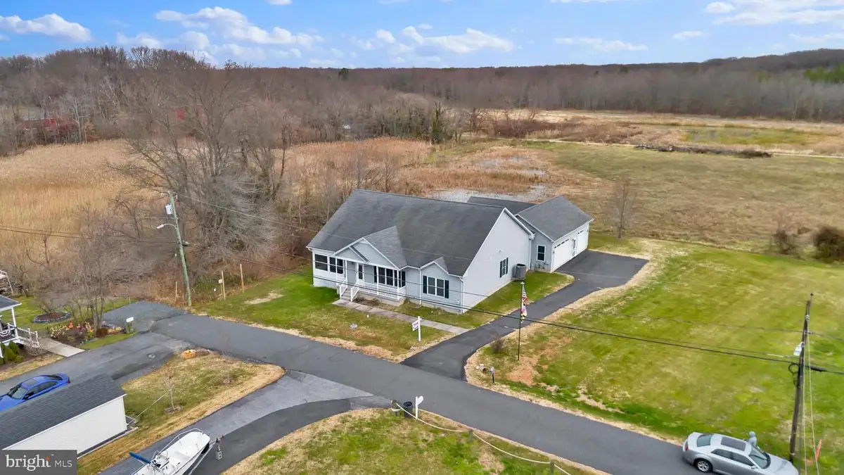 1325 E Riverside Ave, Baltimore, MD 21221 - Image #1