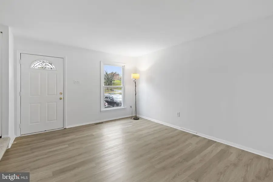 26 Coatsbridge Ct #18h, Baltimore, MD 21236 - Image #2