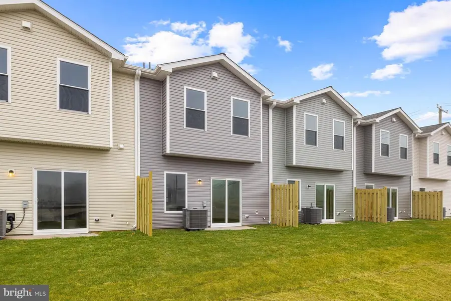 8151 Bartholomew Ct, Baltimore, MD 21206 - Image #3