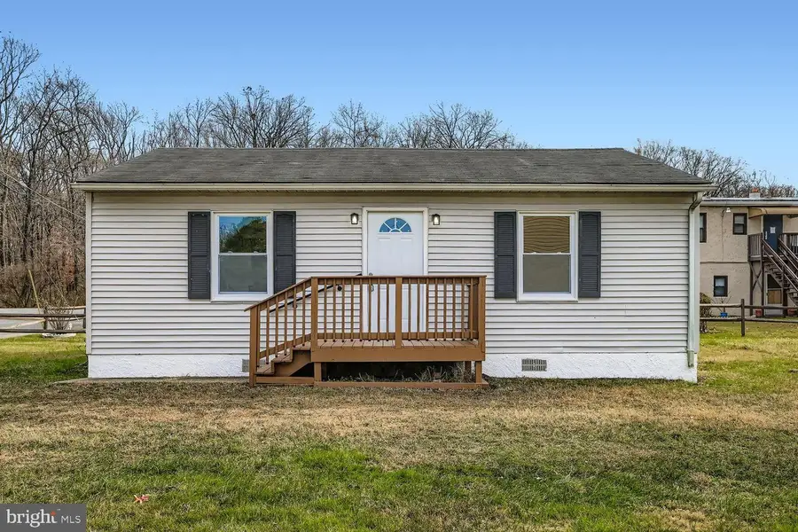 2542 Sycamore Ave, Baltimore, MD 21219 - Image #2