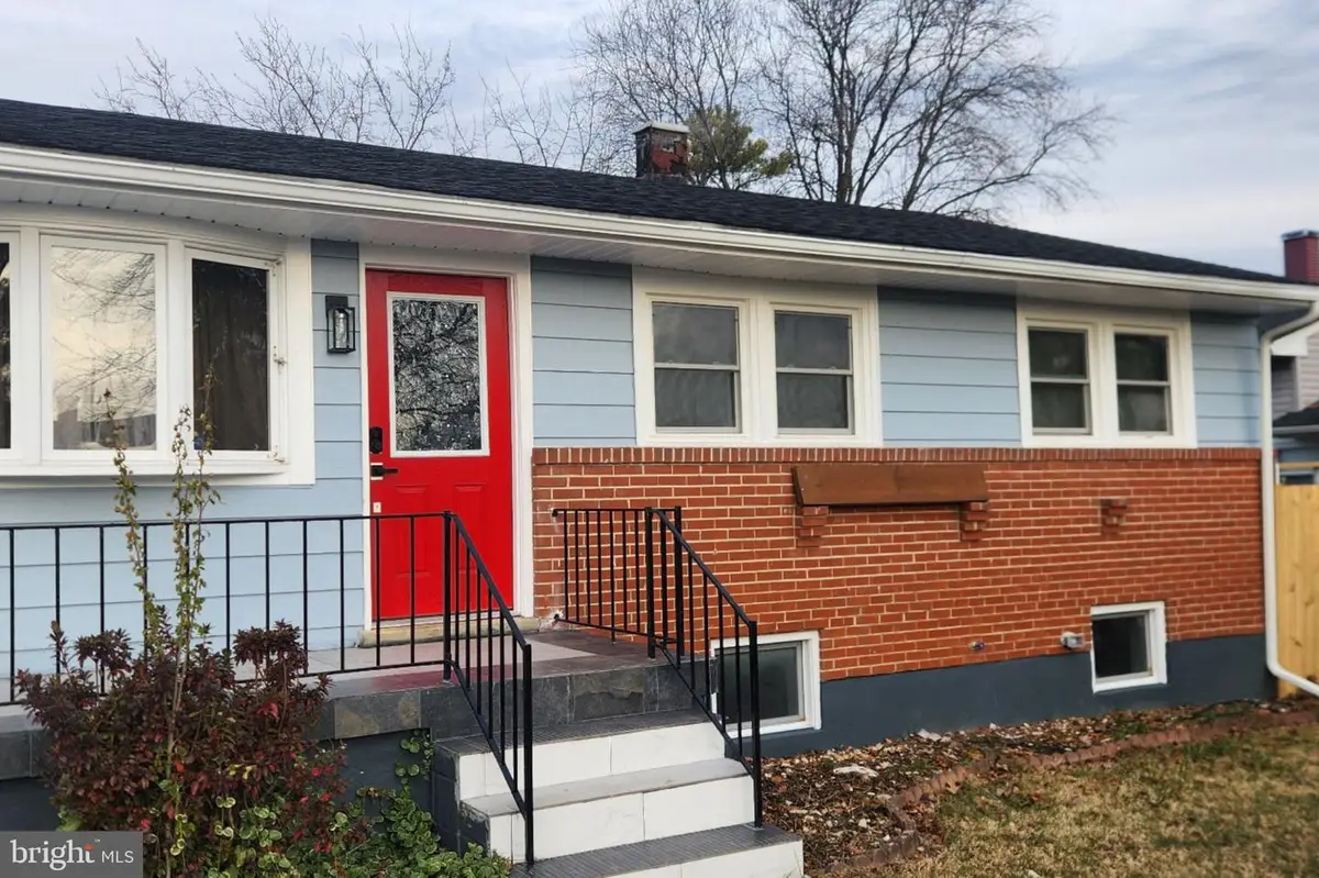 3124 Cresson Ave, Baltimore, MD 21244 - Image #1