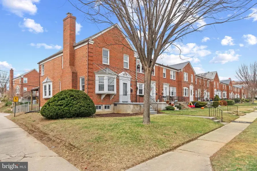 308 Greenlow Rd, Catonsville, MD 21228 - Image #2