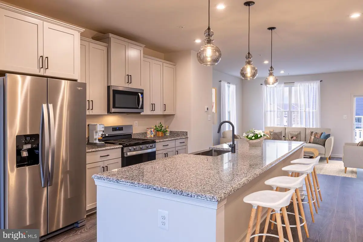 1800 Constellation Dr, Baltimore, MD 21222 - Image #1