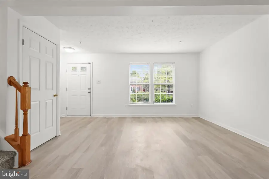 3 Silver Birch Ct, Owings Mills, MD 21117 - #3