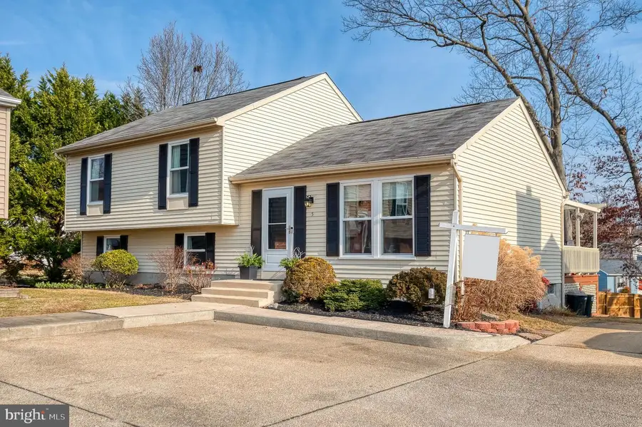 5 Wragby Ct, Perry Hall, MD 21128 - #2