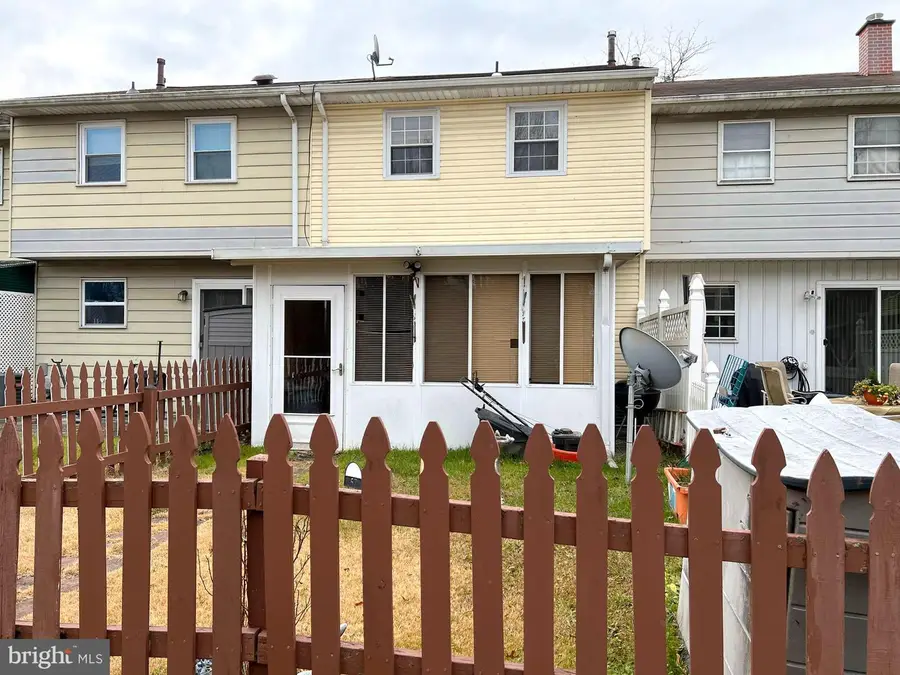 57 King Richard Ct #57, Baltimore, MD 21237 - Image #2