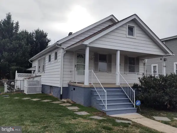 7607 Park Dr, PARKVILLE, MD 21234