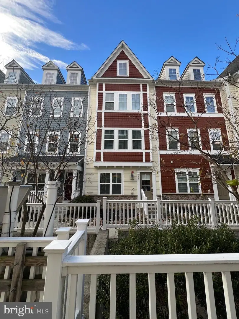 305 Davage Ln, Towson, MD 21286 - Image #1