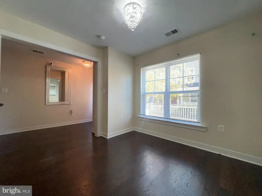 305 Davage Ln, Towson, MD 21286 - Image #3